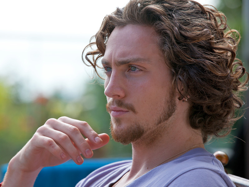 Кадры из фильма "Дикари"