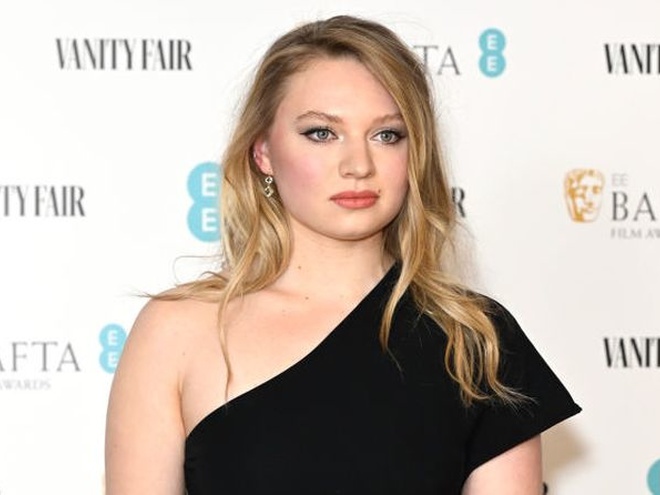 Копія Рози з «Титаніка»: дочка Кейт Вінслет вийшла в світ разом із зірковою мамою