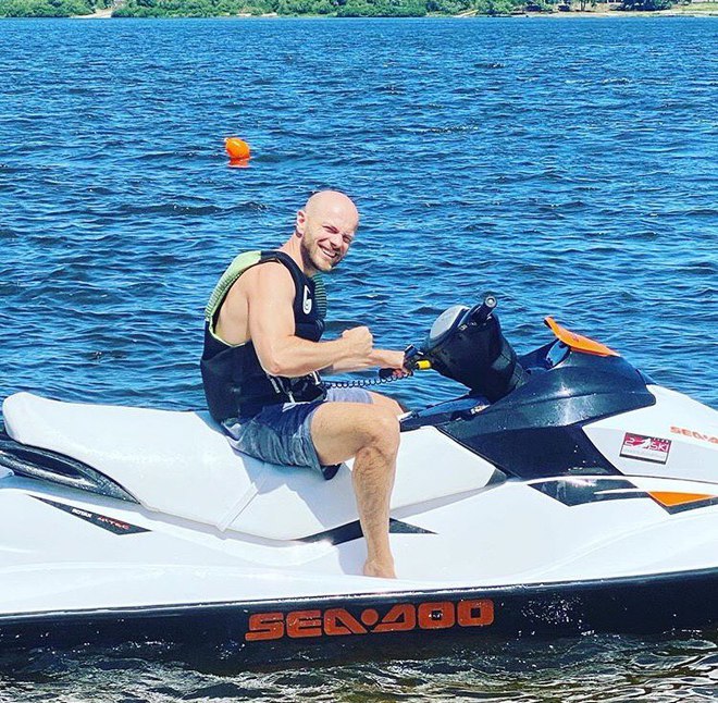 Где отдыхают украинские звезды