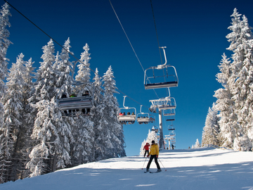 Куди поїхати взимку: найкращі гірськолижні курорти Болгарії