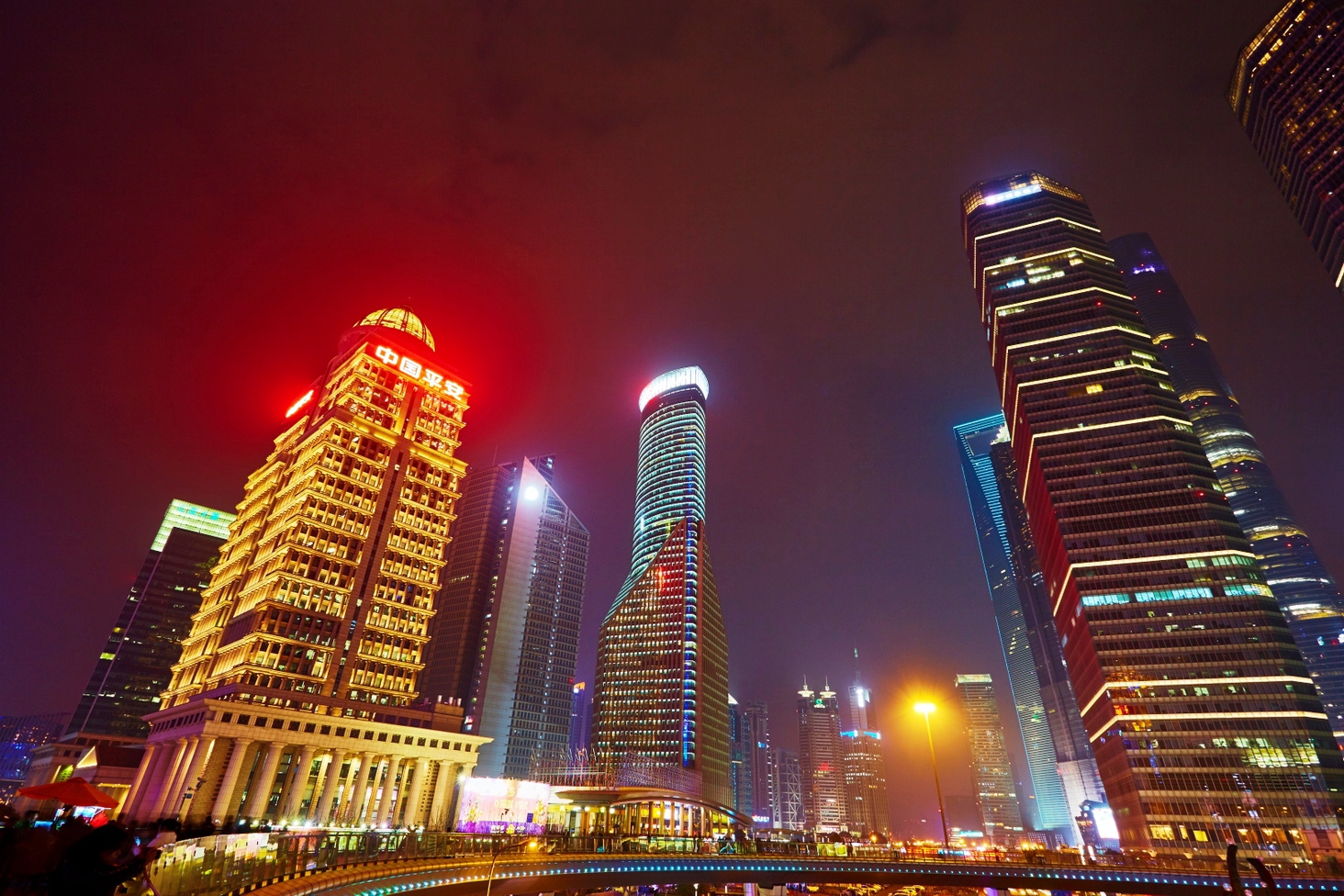 Інший Всесвіт очима популярного фотографа Андрія Саримсакова. Шанхай