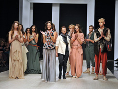 Олена Олійник