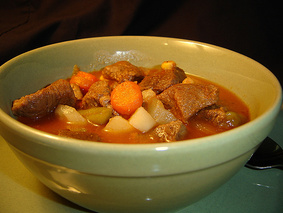 Картошка с мясом в горшочке