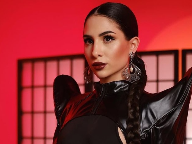 Співачка Skylerr спровокувала чутки про роман із колишнім нареченим Раміни Есхакзай