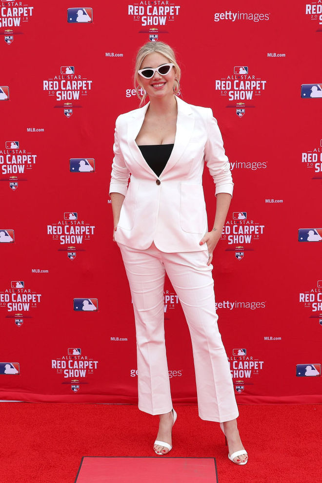 вагітна Кейт Аптон