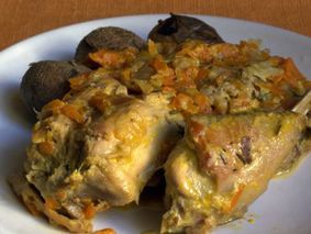 Кролик в сметане