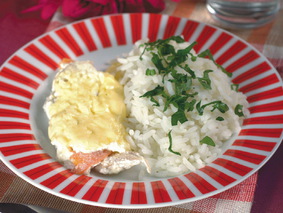 Рыба на пару с рисом в мультиварке