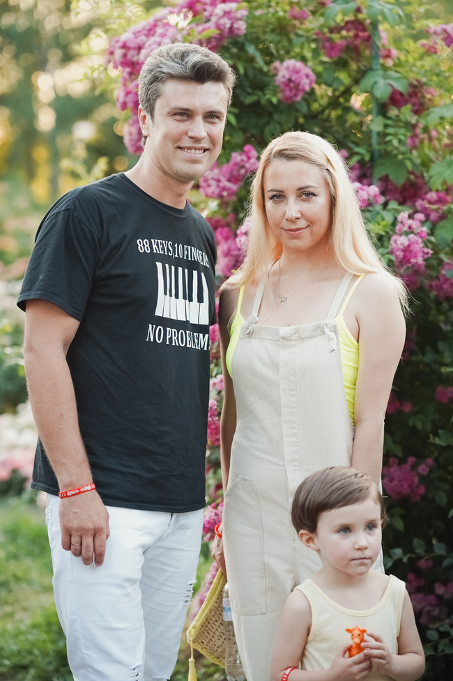 Киевская Точка G: On I Ona впервые создали иммерсивное шоу в ботсаду