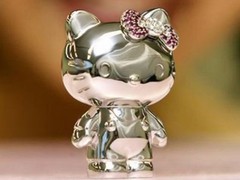 Платиновый Hello Kitty стоит $163 тыс.