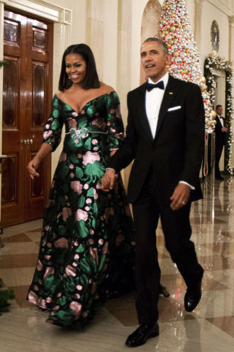 Уходи красиво: Мишель Обама стала иконой стиля 2016 года 
