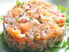 Тартар из лосося по-французски