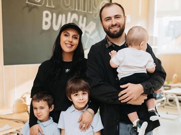 Джамала вперше засвітила на фото обличчя третього сина