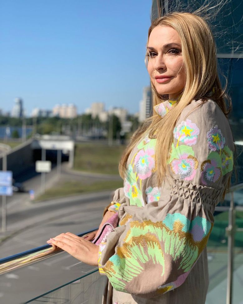 Коллекция вышиванок Ольги Сумской