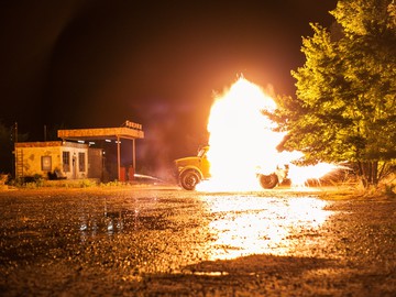 На знімальному майданчику "Ворошиловграда" вибухнув бензовоз