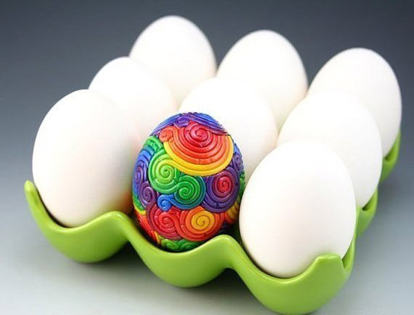 15 ярких идей украсить яйца на Пасху