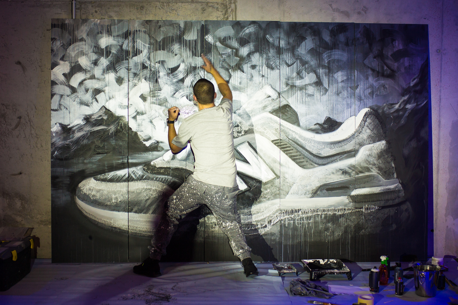 В Киеве состоялась вечеринка New Balance Grey Day