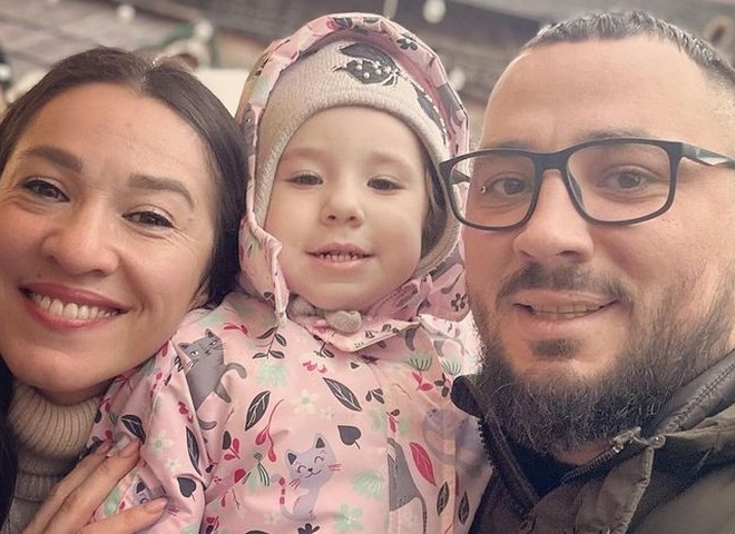 «Хотілося б розповісти більше»: Наталка Карпа зізналася, де слугує її чоловік