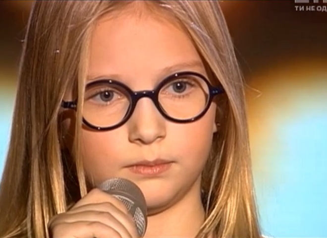 Дочка Яценюка: образ Софії на шоу "Голос. Діти" (фото)