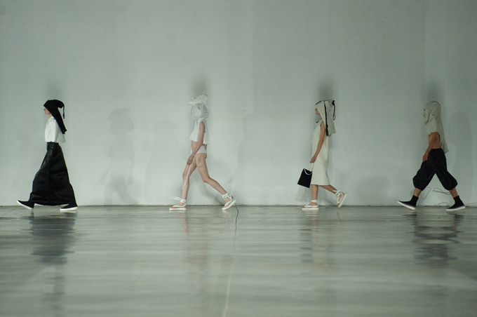 Показ DZHUS на Ukrainian Fashion Week noseason sept 2021