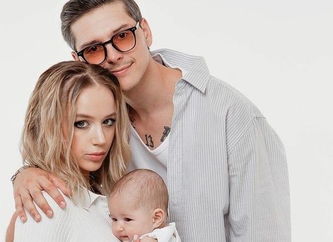 Екснаречена Парфенюка заявила, що співак закрутив роман із їхньою спільною знайомою