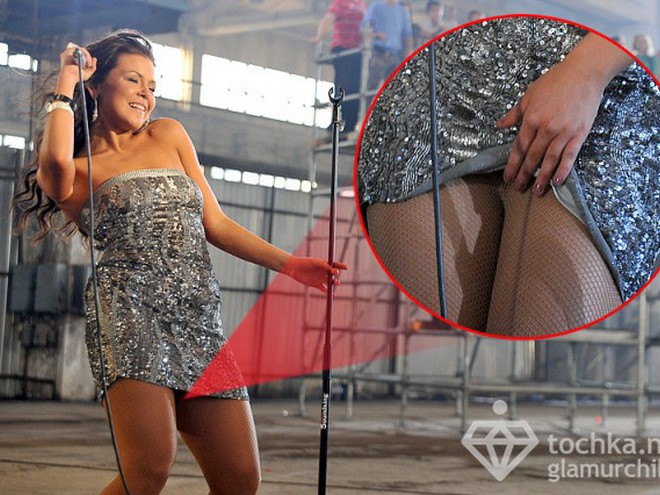 Гросу задерла сукню на зйомках