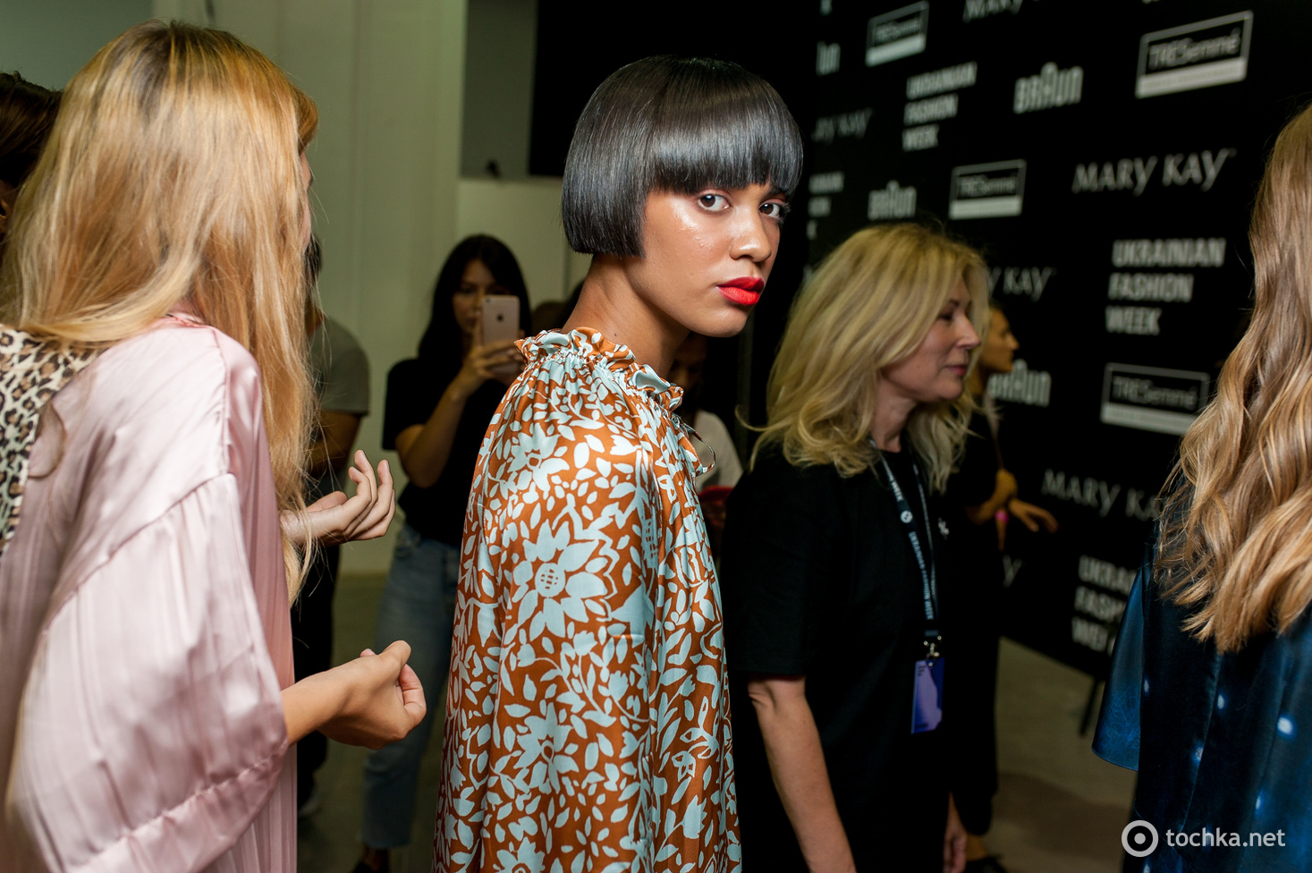 Backstage первого дня UFW SS20