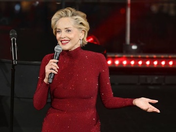 Шерон Стоун вперше вийшла на червону доріжку в компанії трьох синів