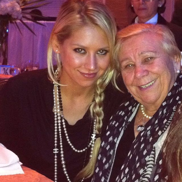 Анна Курнікова