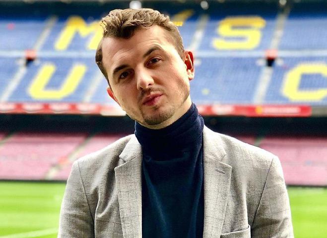 Актор шоу "Мамахохотала" Євген Янович про те, як карантин змінив його життя