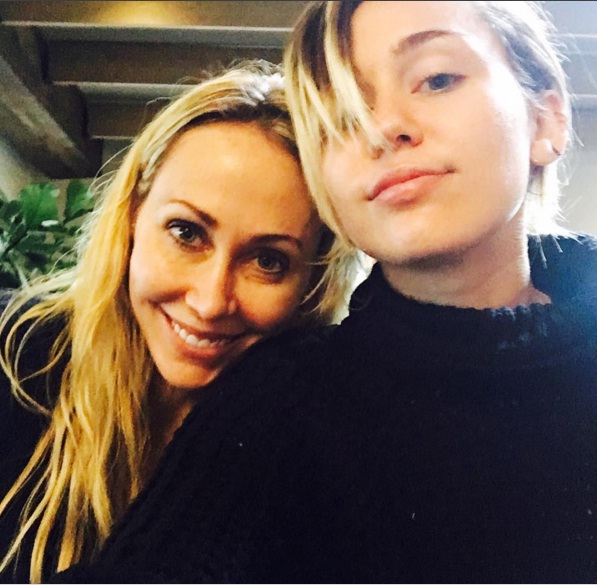 Майли Сайрус