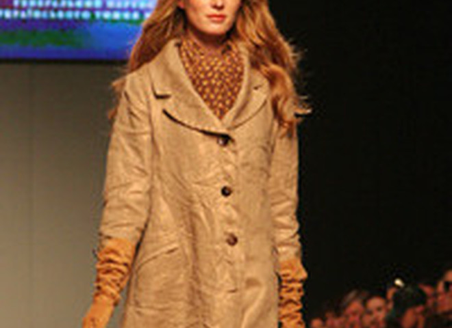 Сезоны моды 2006. Victoria Gres<br />Фотограф: Дмитрий Ромас