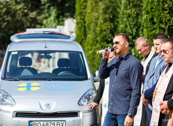 Фронтмен группы СКАЙ Олег Собчук создал благотворительный фонд