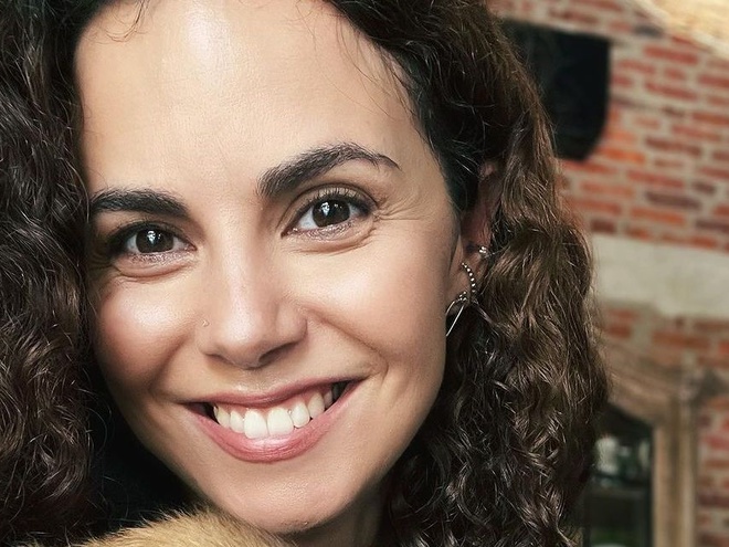 Каменських відвідала урок кераміки, де попрацювала качалкою й різцем