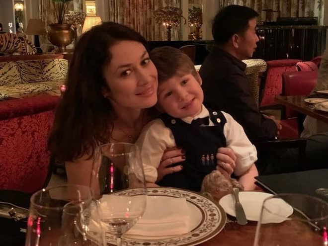 Ольга Куриленко вперше показала обличчя єдиного сина