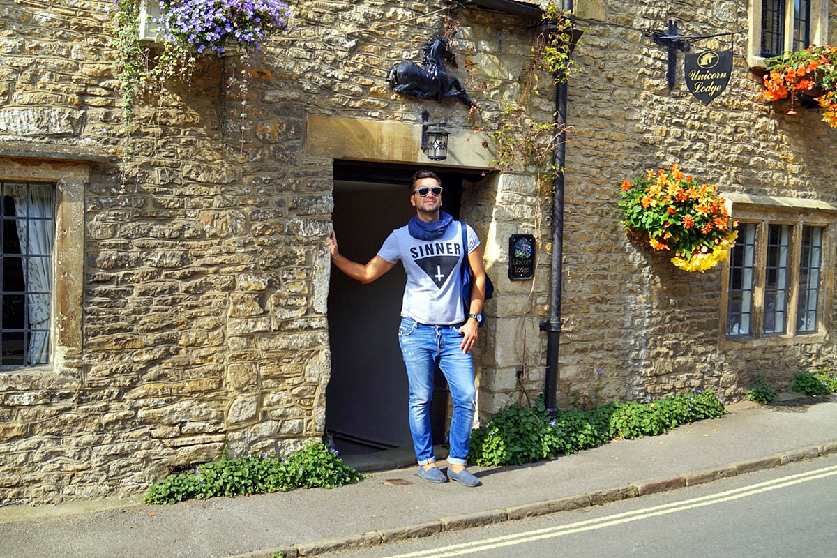 Деревня Castle Combe