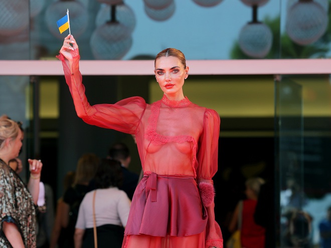 Аліна Байкова вперше зізналася, де познайомилася зі своїм коханим