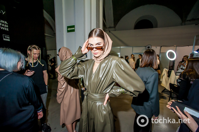 Backstage п'ятого дня UFW FW20 / 21