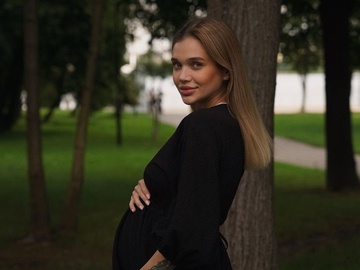 Блогерка Саша Бо перенесла викидень на початку повномасштабної війни