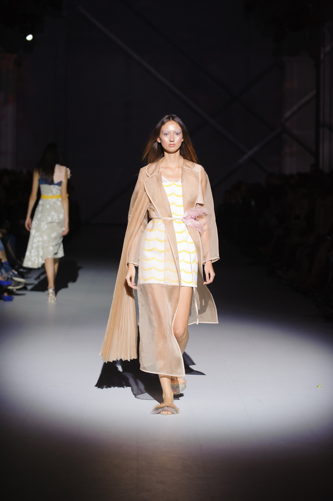 UFW SS 2017: коллекция THE COAT BY KATYA SILCHENKO