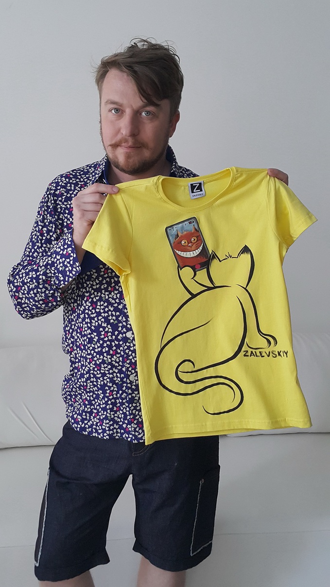 Українські дизайнери випустили футболки на підтримку бездомних котів: Олексій Залевський