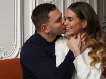 Саша Бо разом із чоловіком потрапила до лікарні: причина госпіталізації пари