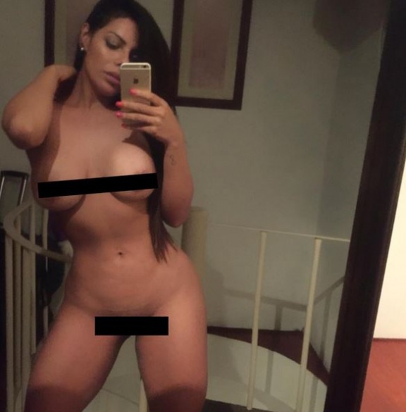 Kim Kardashian Gives Ray J A Blowjob On Leaked Sex Tape