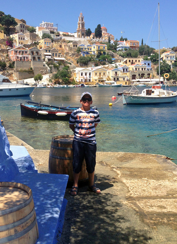 Дівчата в дорозі: Родос очима Оксани Данилюк