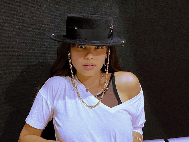 Мишель Андраде