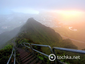 Stairway to heaven: экстремальная тропа на Гавайях