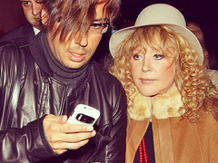 Показ Юдашкина