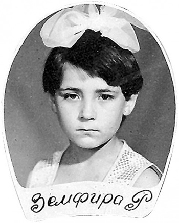 Звезды в школе:15 фото из личных архивов