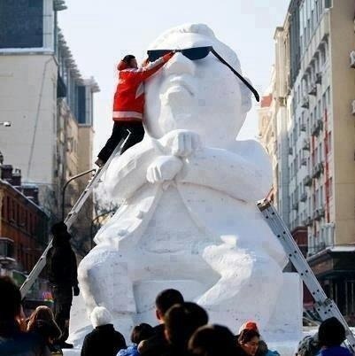 Снеговик Gangnam style