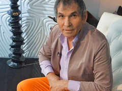 Бари Алибасов