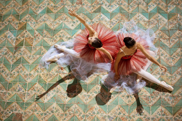 15 невероятных снимков балерин